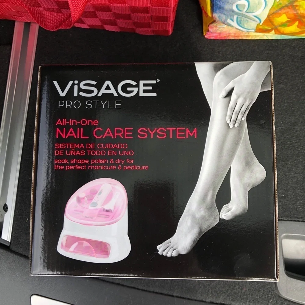 DIY Manicure All In One Nail Care System